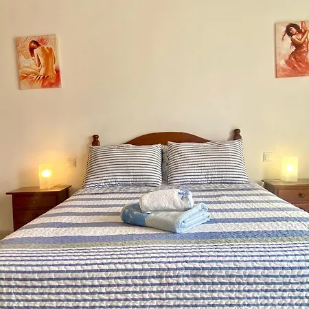 Casa Inma Piteras. Sol Y Agua * 코스타 테기세